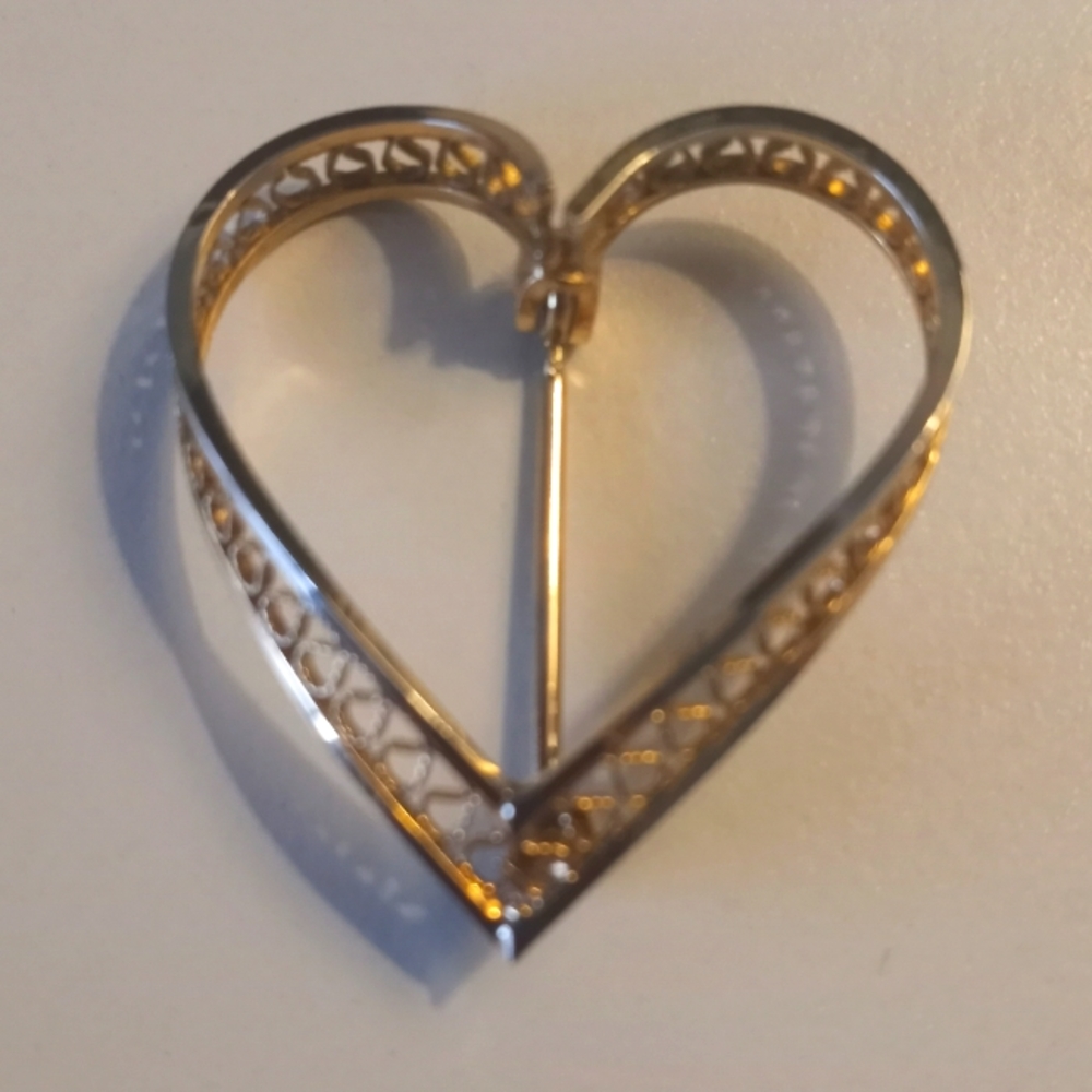 Brooch - Picture 3 of 4